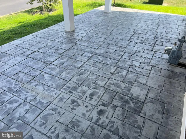 $3,399 | 25835 Clairmont Manor Square, Aldie, VA 20105