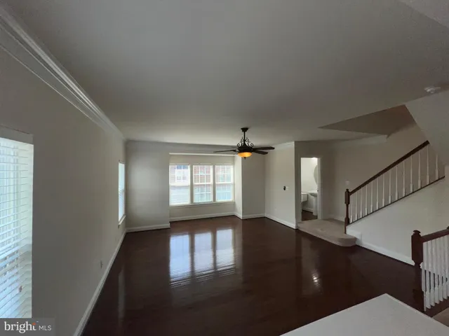 $3,399 | 25835 Clairmont Manor Square, Aldie, VA 20105