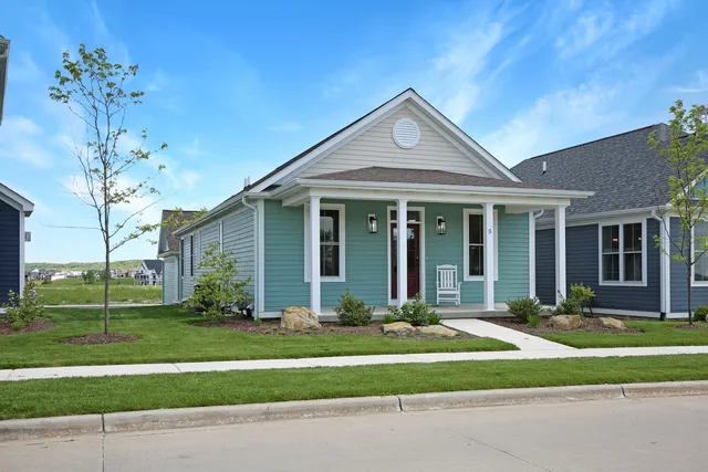 $475,000 | 5 Willow Way, Ottawa, IL 61350