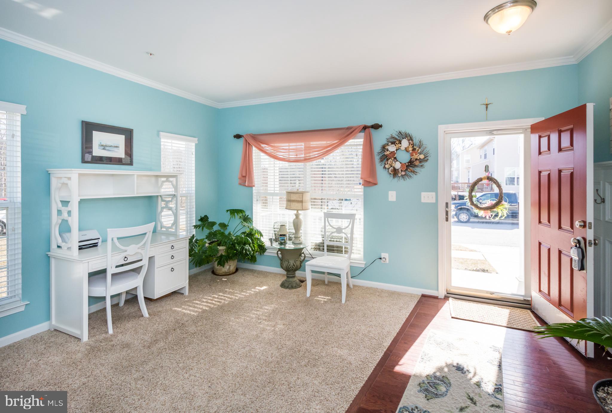 733 Daft Road Baltimore, MD 21220 - Photo 6 of 62 Formal Living Room