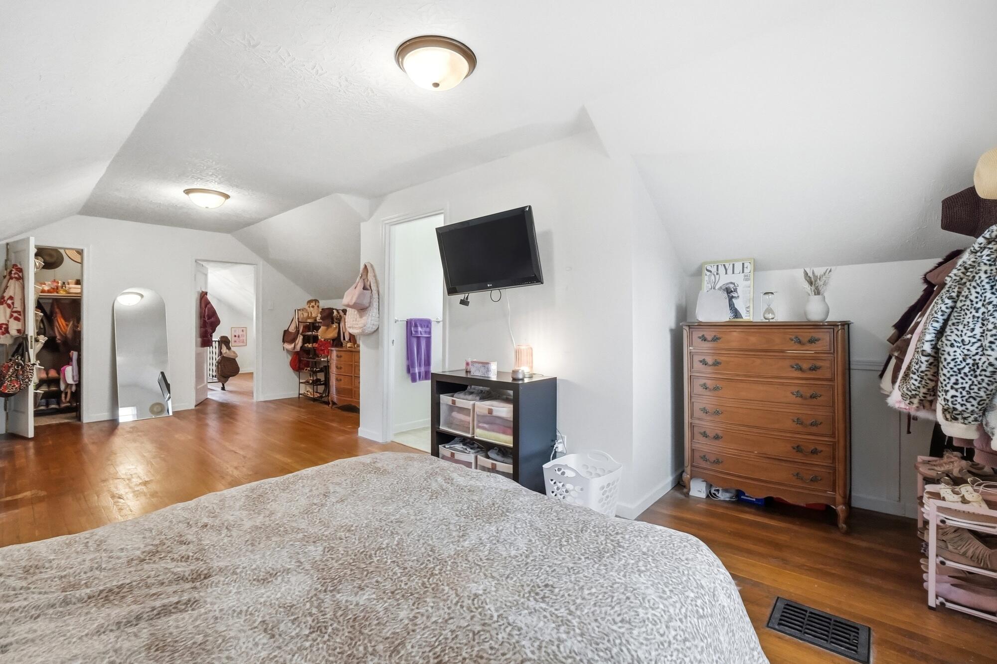 1437 Doddington Road Dayton, OH 45409 - Photo 30 of 44 144