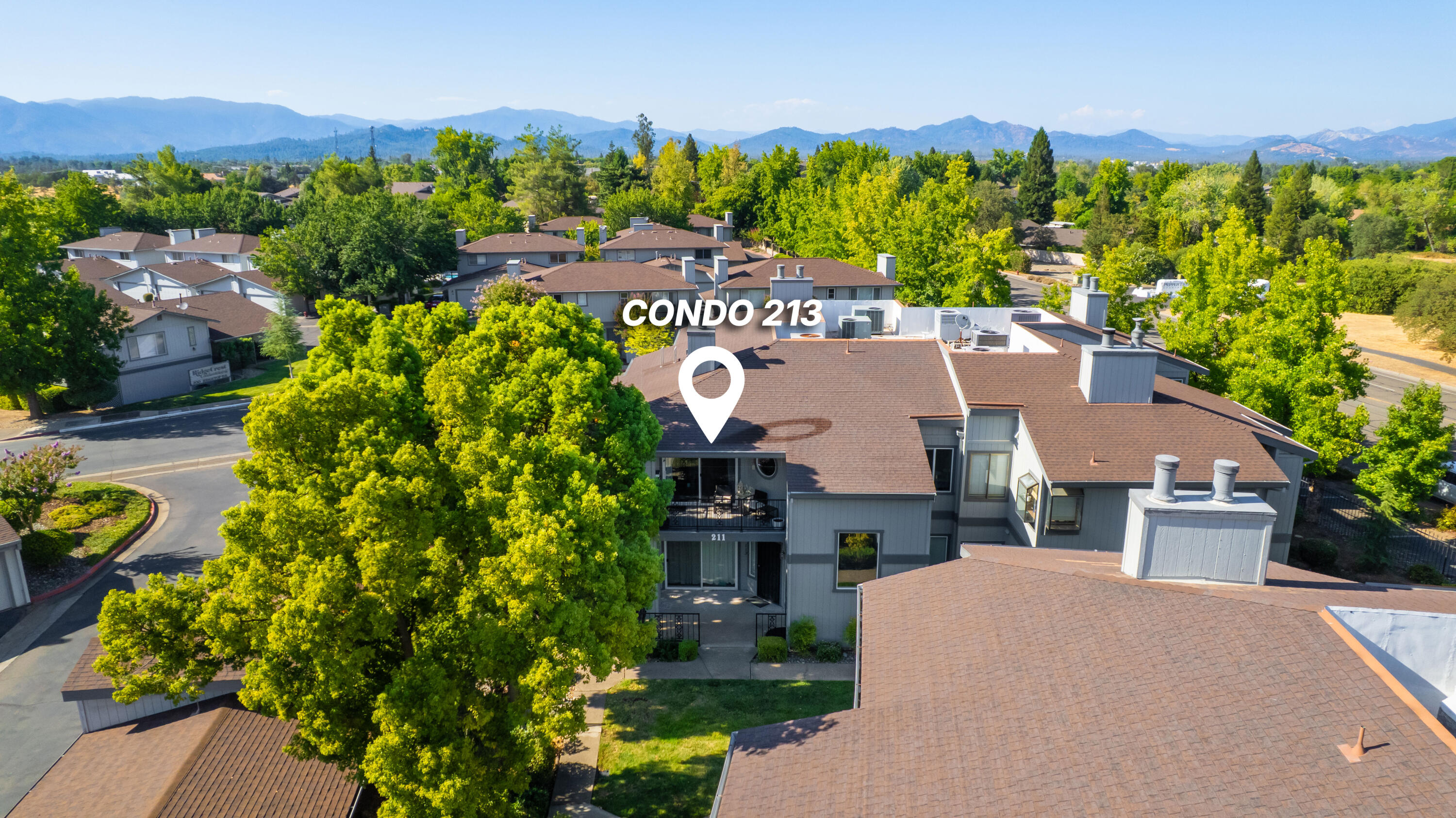 211 Ridgetop Drive, Unit 213 Redding, CA 96003 - Photo 16 of 23 ridgecrest-0057-icon