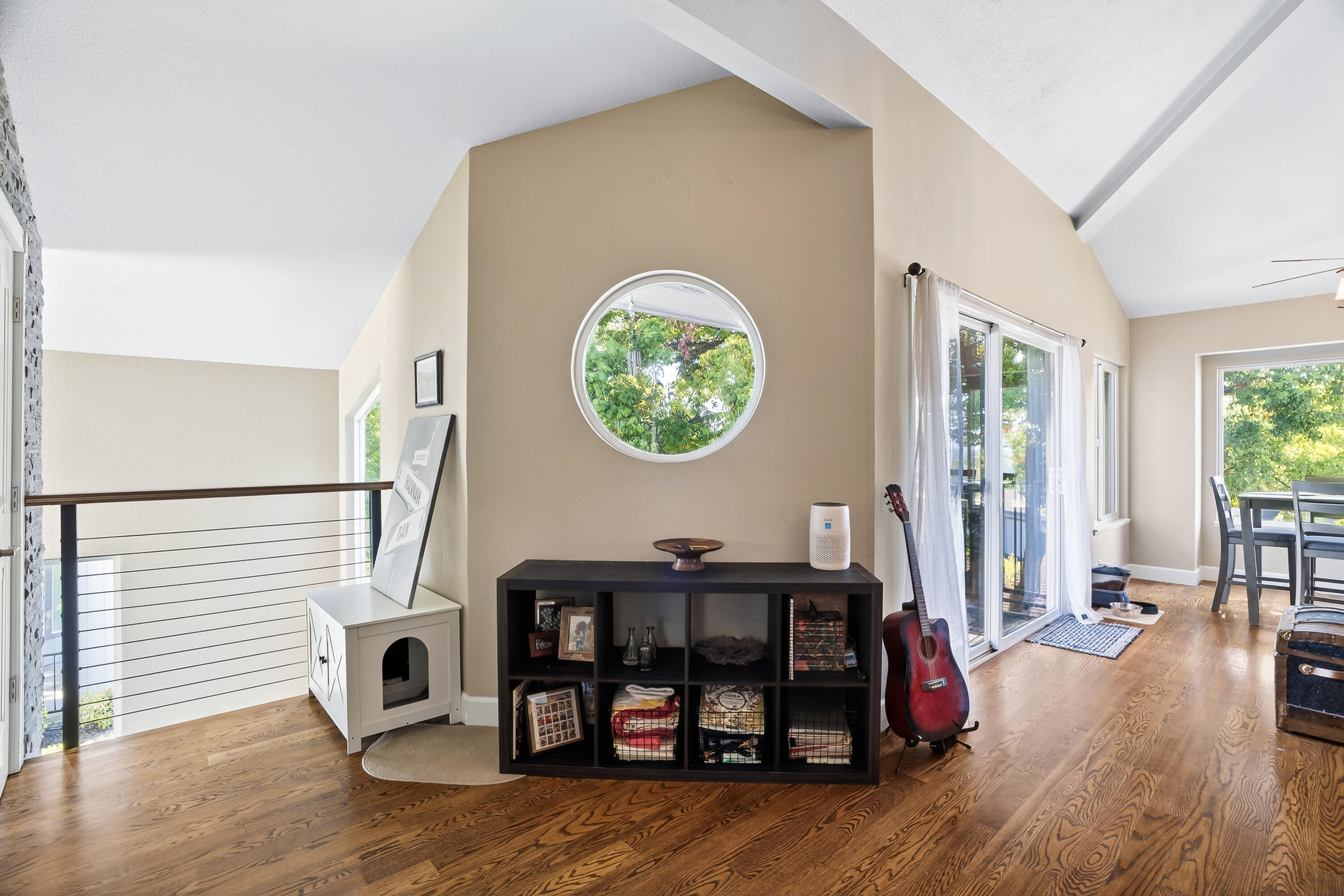 211 Ridgetop Drive, Unit 213 Redding, CA 96003 - Photo 8 of 23 ridgecrest-08065