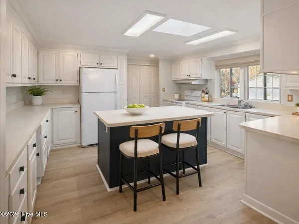 $265,000 | 472 Maplewood Drive Northwest, Calabash, NC 28467