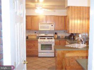 1 Shellflower Road Levittown, PA 19056 - Photo 2 of 6 Gallery Image 2