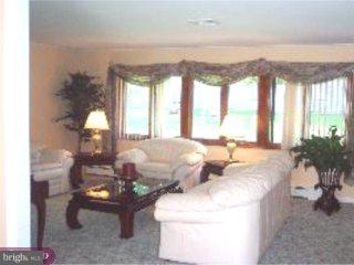 1 Shellflower Road Levittown, PA 19056 - Photo 6 of 6 Gallery Image 6