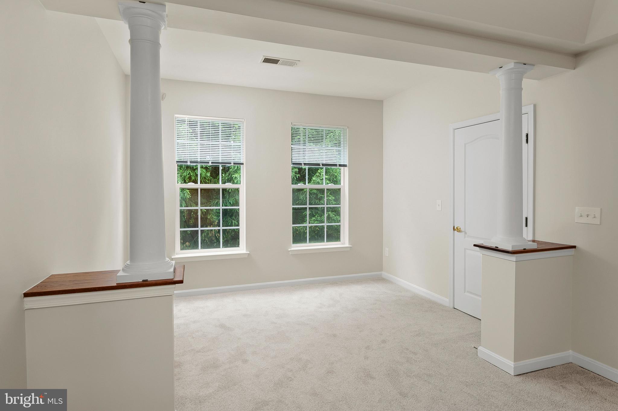 7315 Maplecrest Road, Unit 105 Elkridge, MD 21075 - Photo 14 of 52 Primary Bedroom Sitting Area