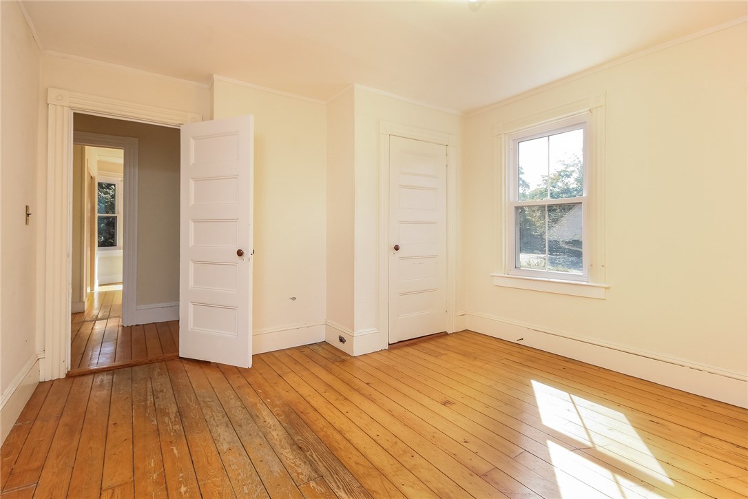 521 Spring Street Newport, RI 02840 - Photo 19 of 32 Bedroom 2