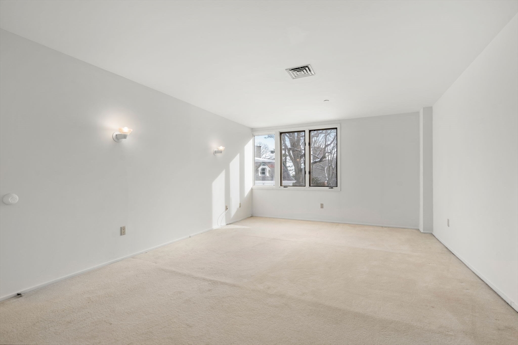 241 Perkins Street, Unit D605 Boston, MA 02130 - Photo 22 of 34