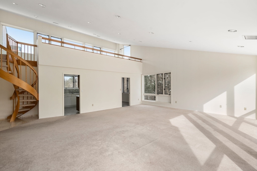 241 Perkins Street, Unit D605 Boston, MA 02130 - Photo 5 of 34