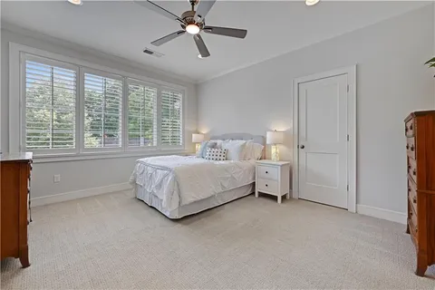 $1,949,000 | 5004 West 70th Street, Prairie Village, KS 66208