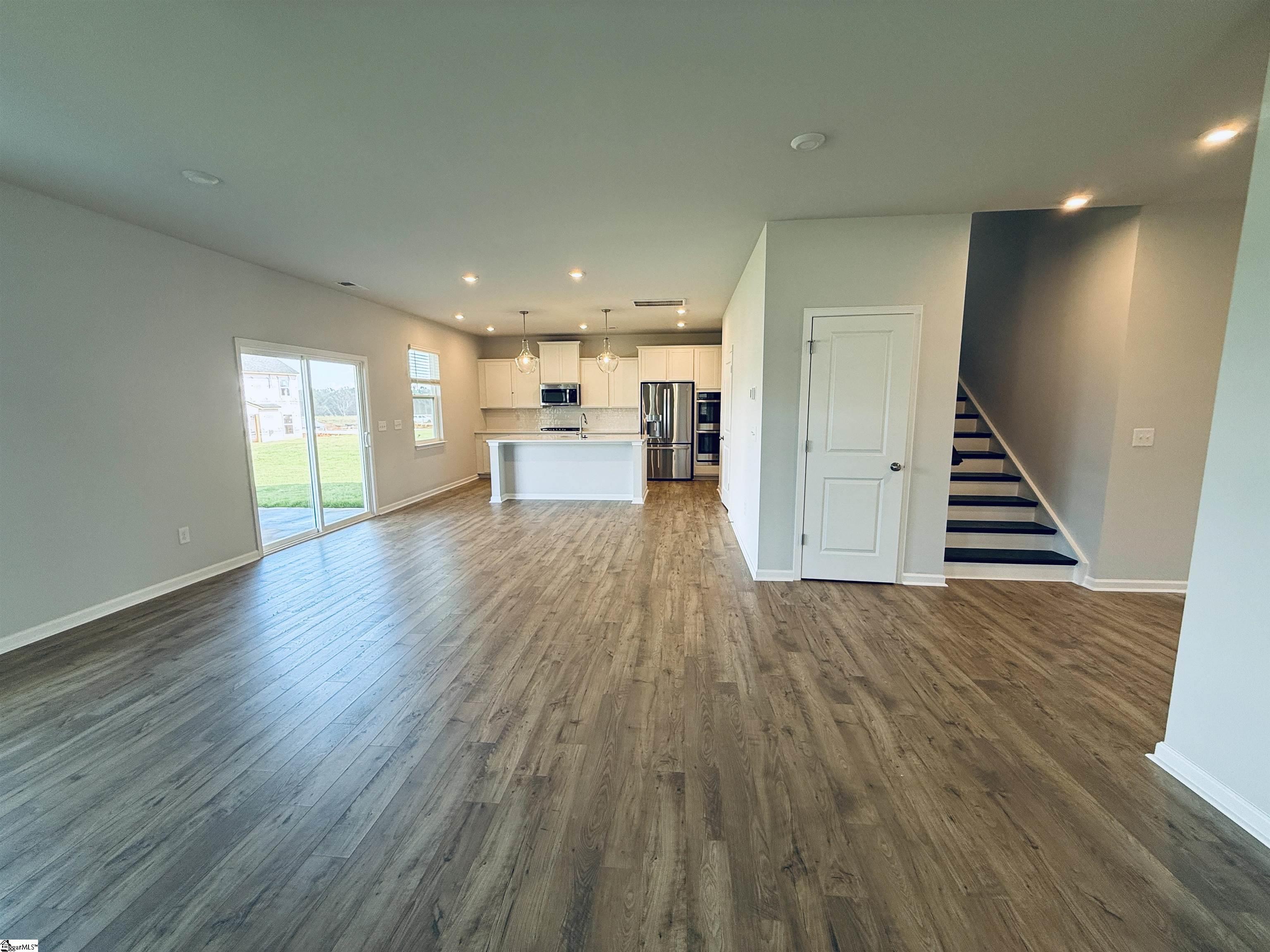 513 Rumson Lane Fountain Inn, SC 29644 - Photo 8 of 32 Gallery Image 8