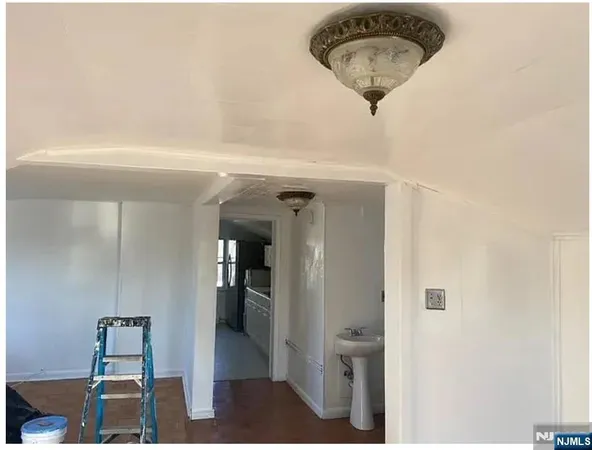 $1,300,000 | 649 New Jersey Avenue, Lyndhurst, NJ 07071