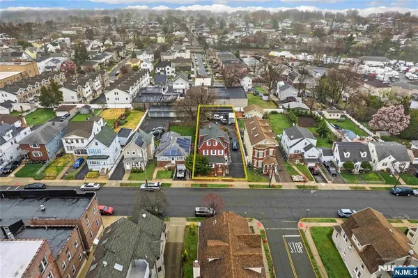 $1,300,000 | 649 New Jersey Avenue, Lyndhurst, NJ 07071