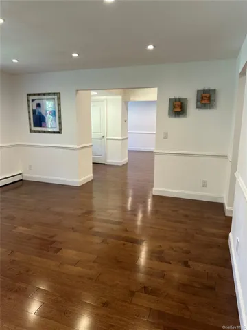 $4,950 | 280 Terry Road, Smithtown, NY 11787