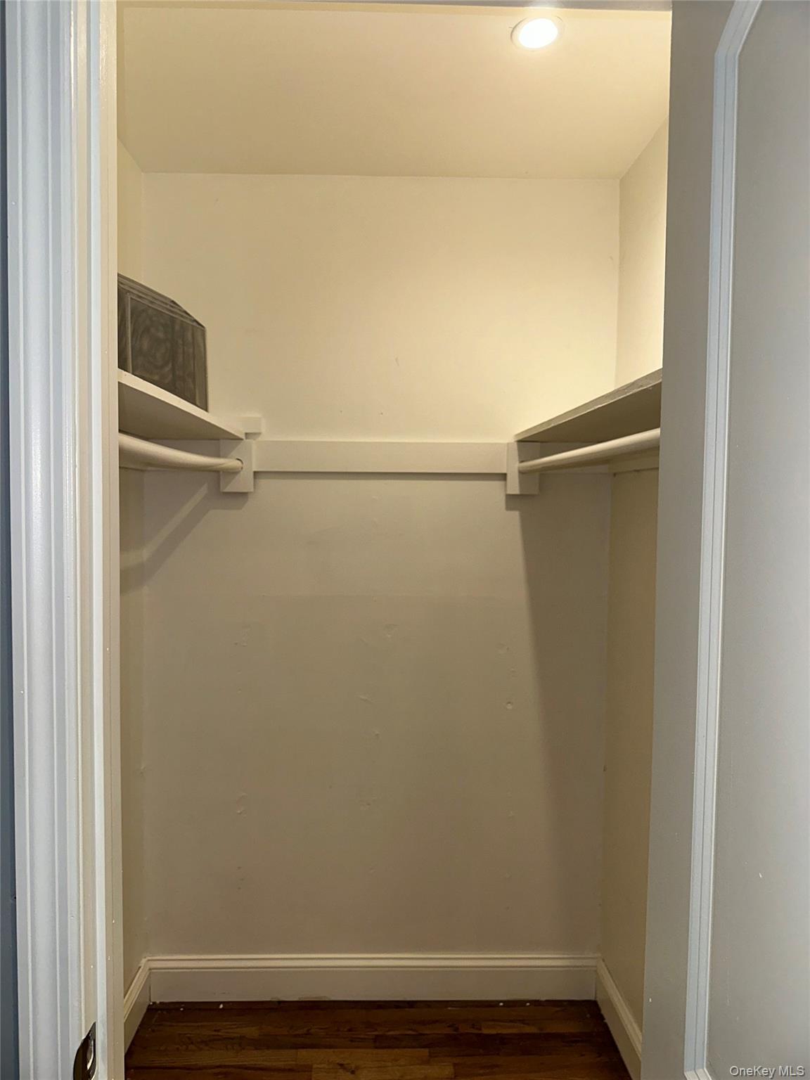 280 Terry Road Smithtown, NY 11787 - Photo 24 of 37