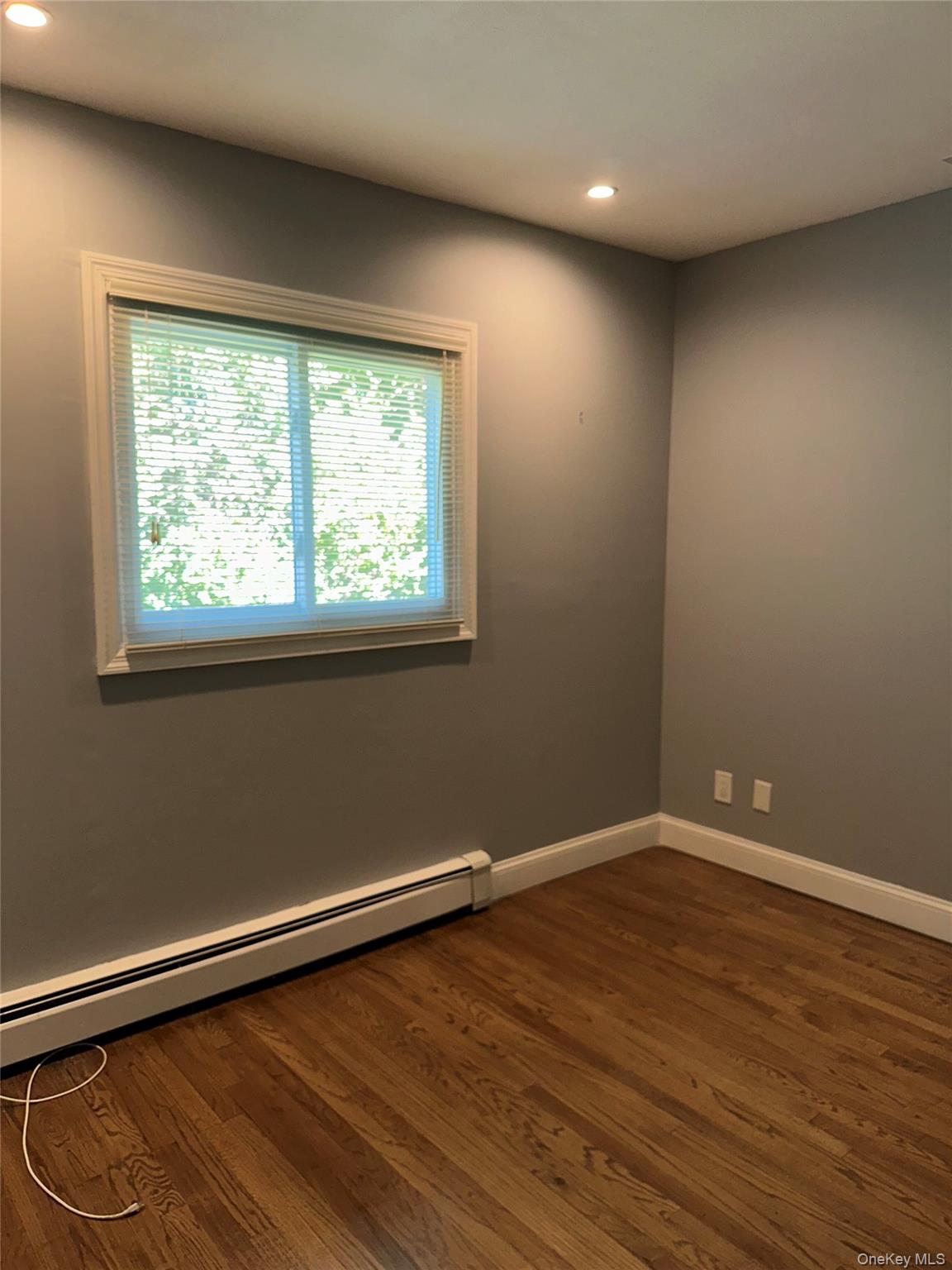 280 Terry Road Smithtown, NY 11787 - Photo 30 of 37