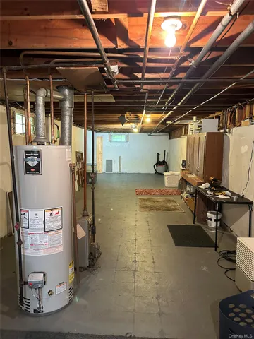 $4,950 | 280 Terry Road, Smithtown, NY 11787