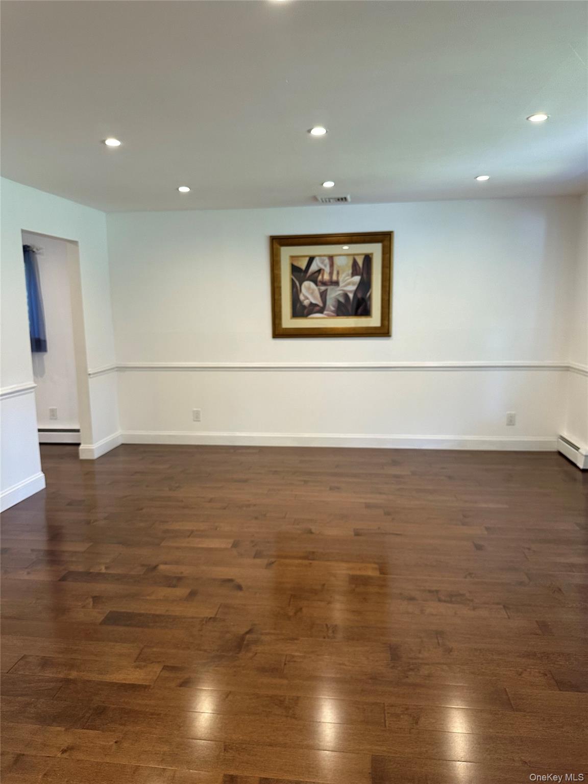 280 Terry Road Smithtown, NY 11787 - Photo 8 of 37