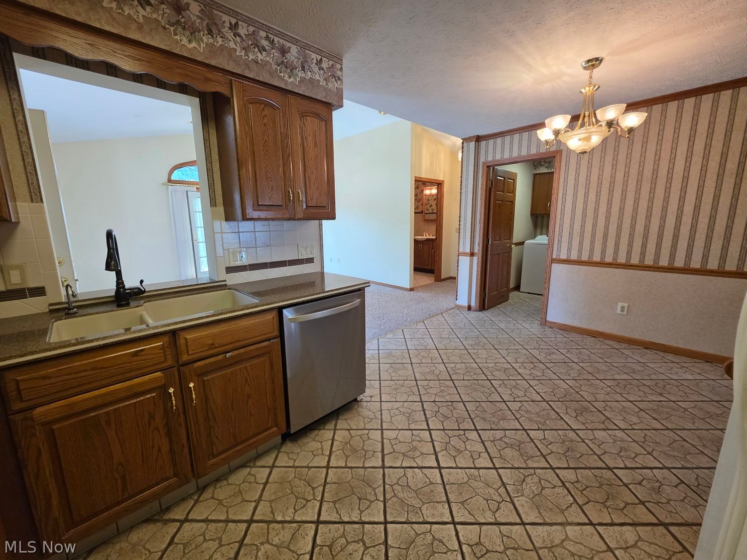 7500 Quarry Road, Unit C Amherst, OH 44001 - Photo 15 of 41