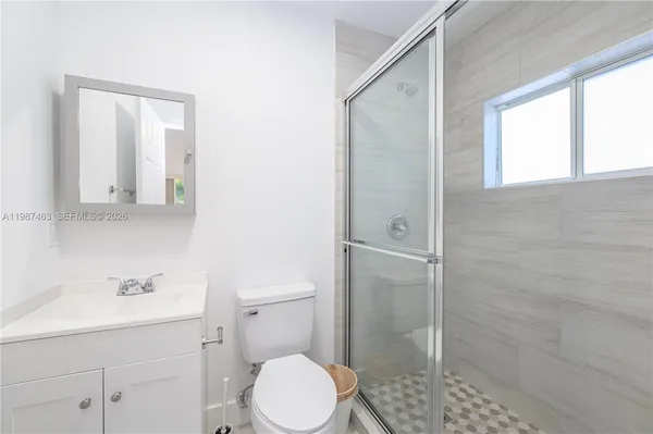 $1,600,000 | 5731 Southwest 62nd Terrace, Miami, FL 33143