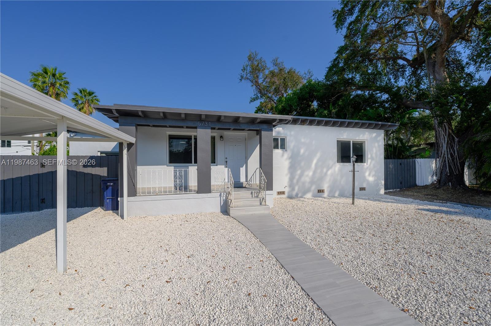 5731 Southwest 62nd Terrace Miami, FL 33143 - Photo 3 of 20