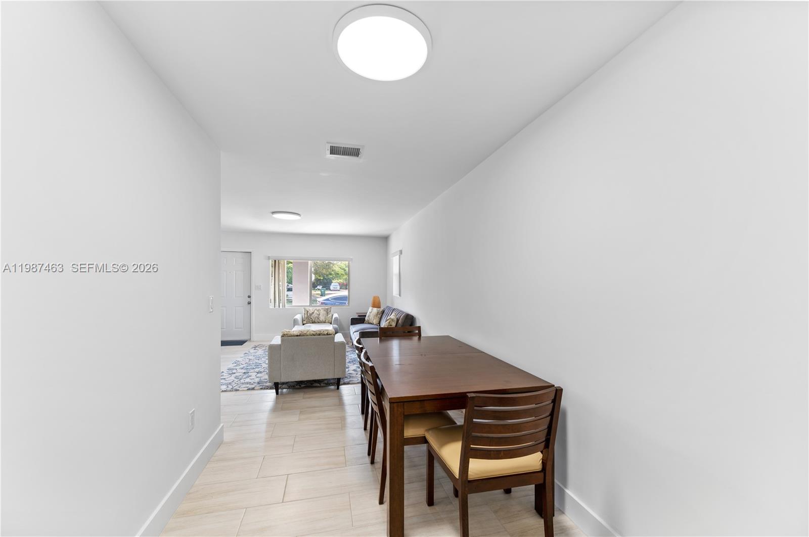 5731 Southwest 62nd Terrace Miami, FL 33143 - Photo 7 of 20