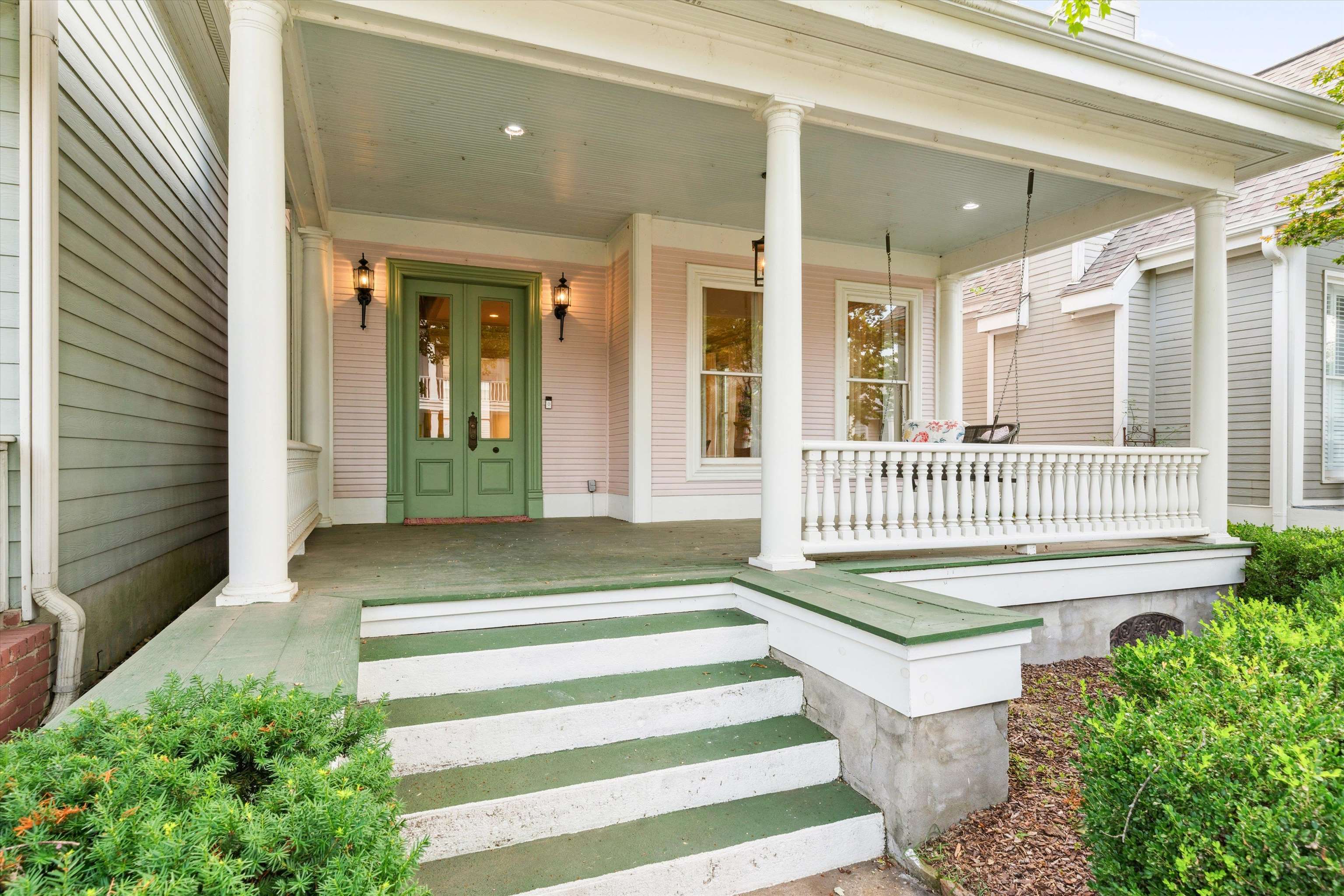 945 Harbor Bend Road Memphis, TN 38103 - Photo 2 of 25 Gallery Image 2