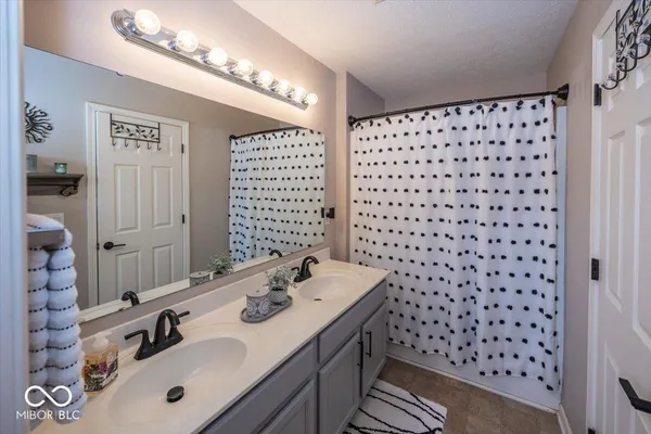 $274,500 | 5659 Polk Drive, Noblesville, IN 46062