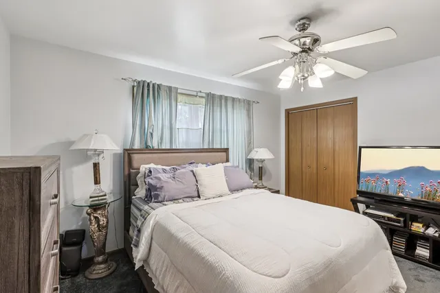 $325,000 | 22646 Lawndale Avenue, Richton Park, IL 60471