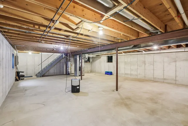 $325,000 | 22646 Lawndale Avenue, Richton Park, IL 60471