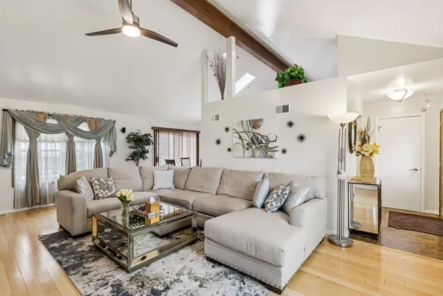 $325,000 | 22646 Lawndale Avenue, Richton Park, IL 60471