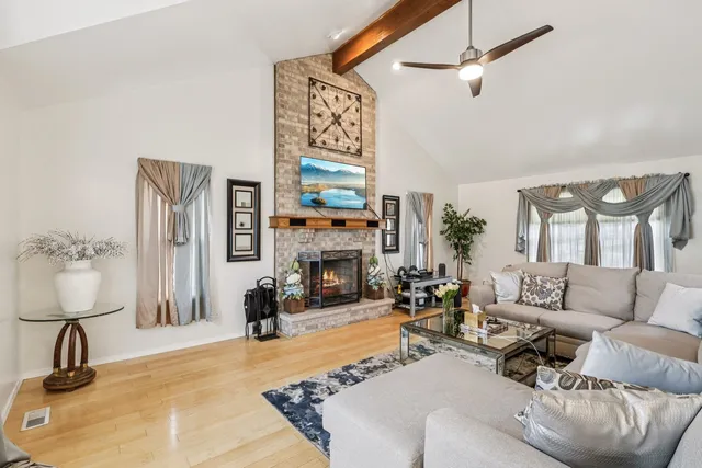 $325,000 | 22646 Lawndale Avenue, Richton Park, IL 60471