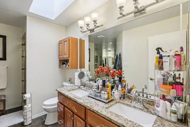 $325,000 | 22646 Lawndale Avenue, Richton Park, IL 60471