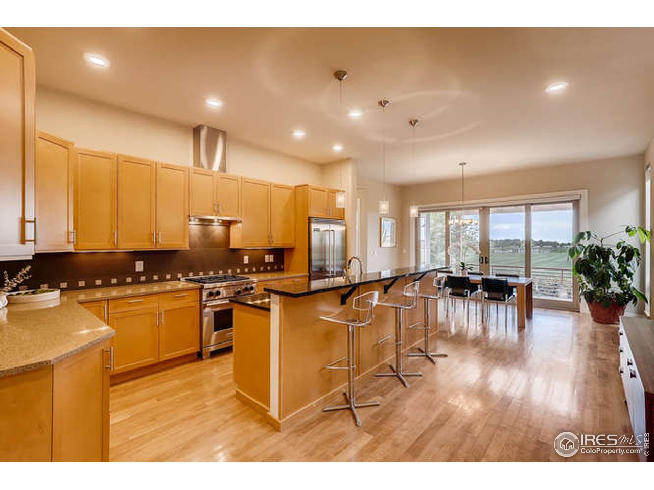 3784 Ridgeway Street Boulder, CO 80301 - Photo 8 of 40 Quartz countertops, large island- a chef's kitchen