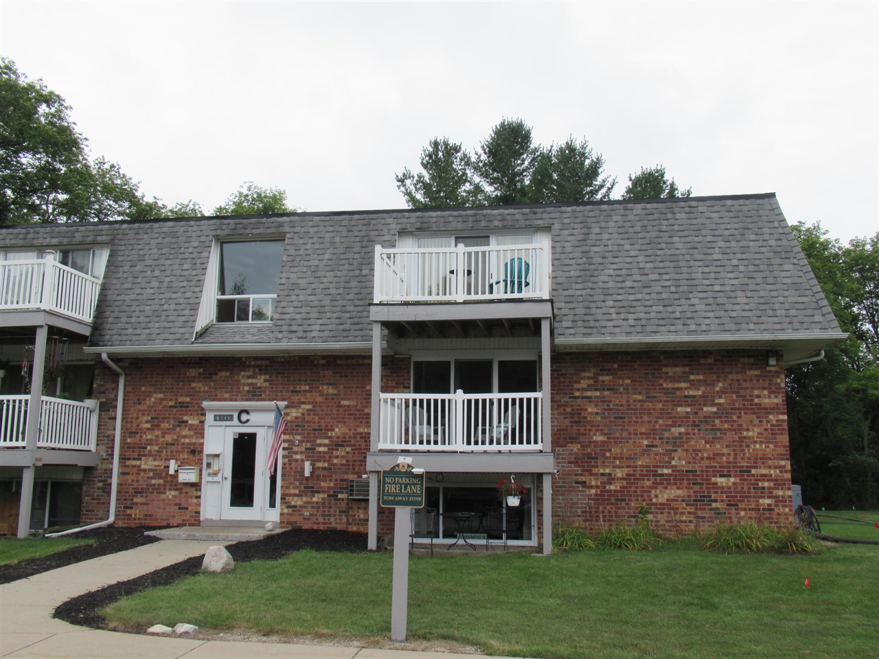 6714 Cascade Road Southeast, Unit 29 Grand Rapids, MI 49546 - Photo 1 of 16