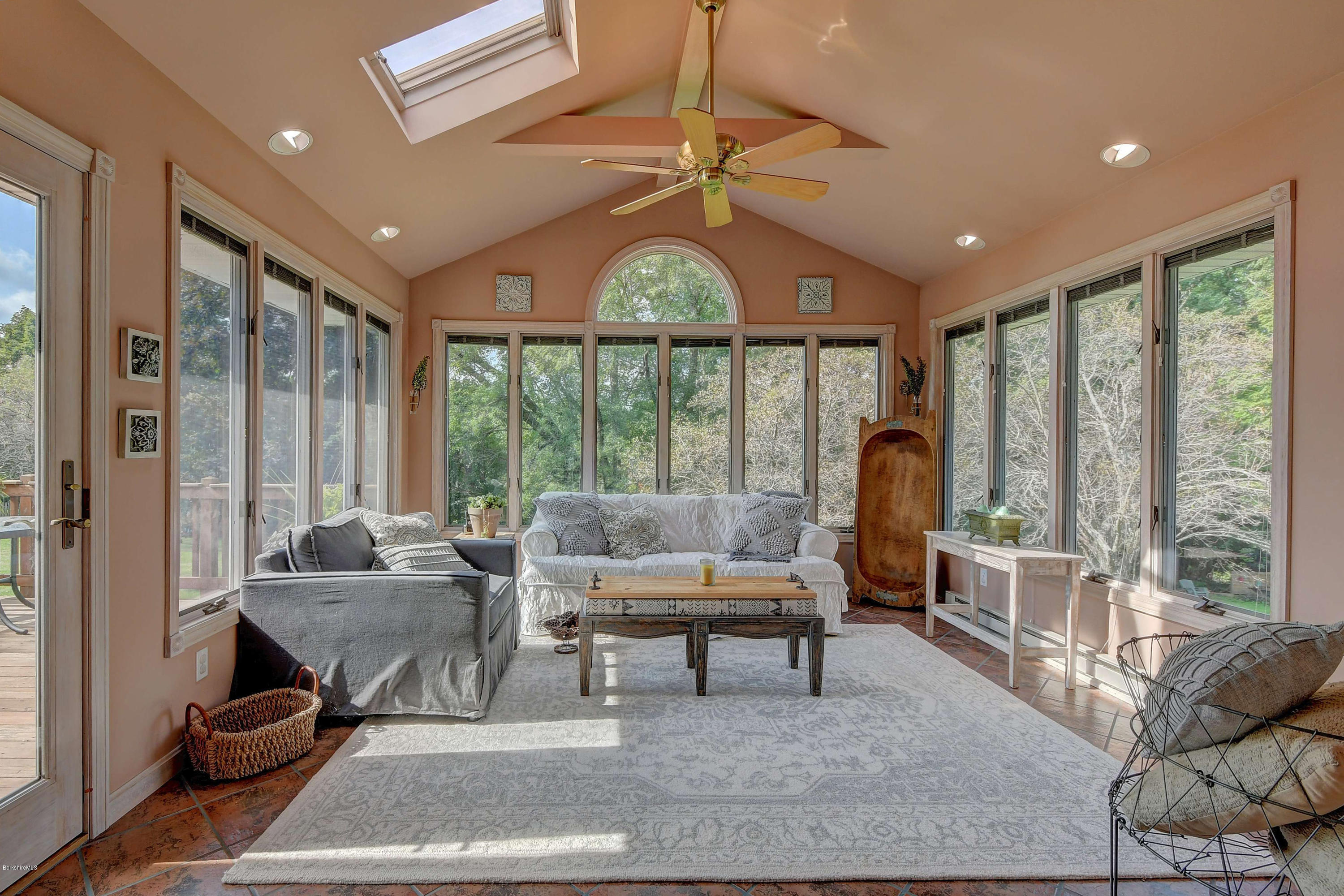 25 Olsen Road Lanesborough, MA 01237 - Photo 14 of 38 2004 Sun Room
