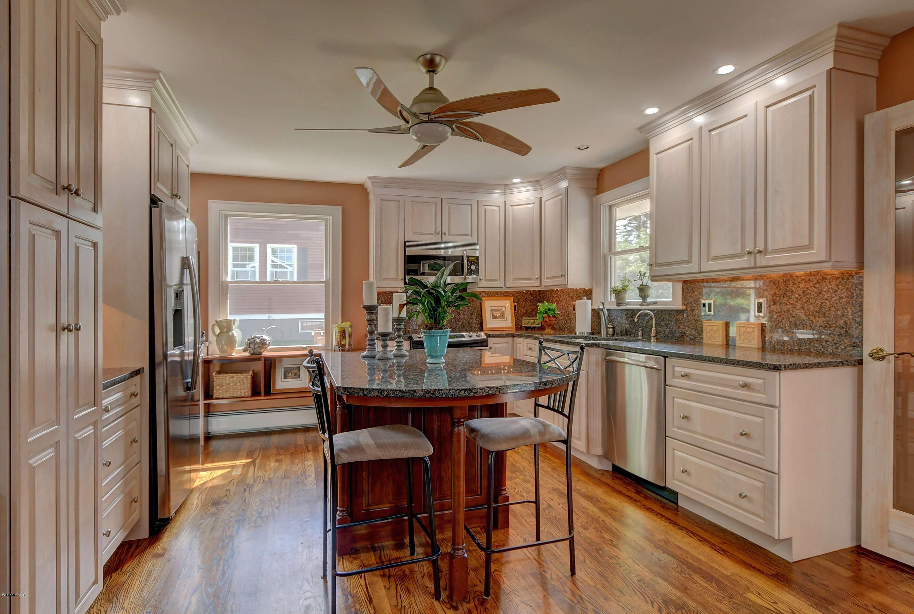 25 Olsen Road Lanesborough, MA 01237 - Photo 8 of 38 New Gourmet Kitchen