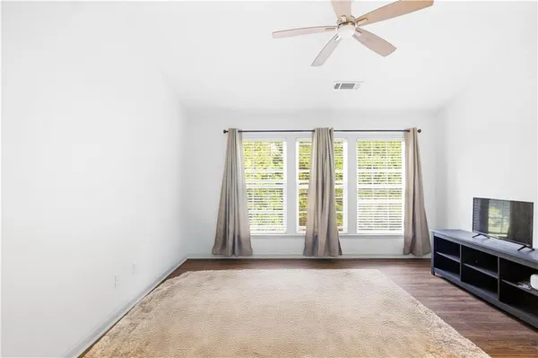 $1,975 | 2992 Deerborne Court, Atlanta, GA 30331