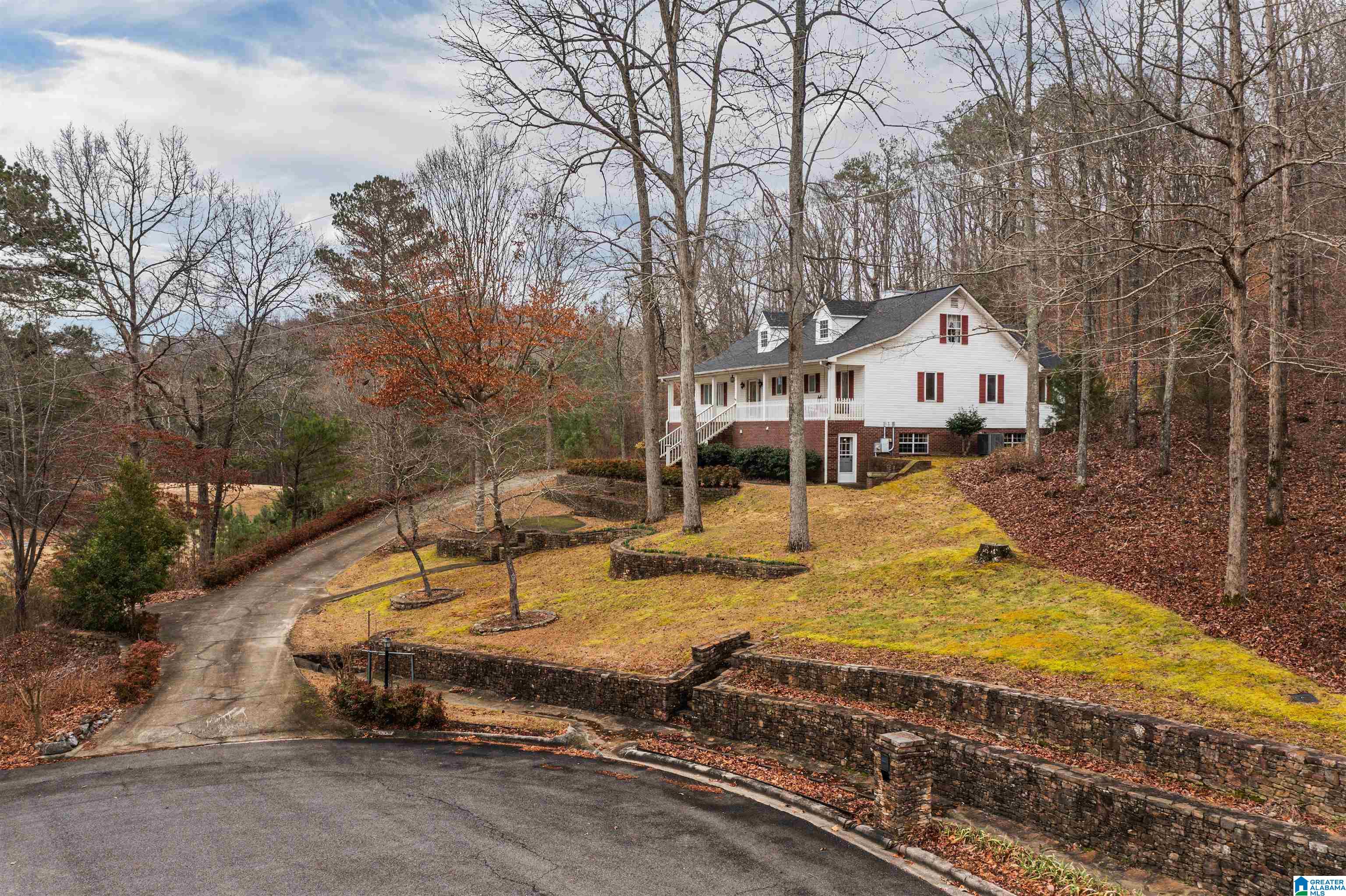 1 Heritage Road Oneonta, AL 35121 - Photo 1 of 74