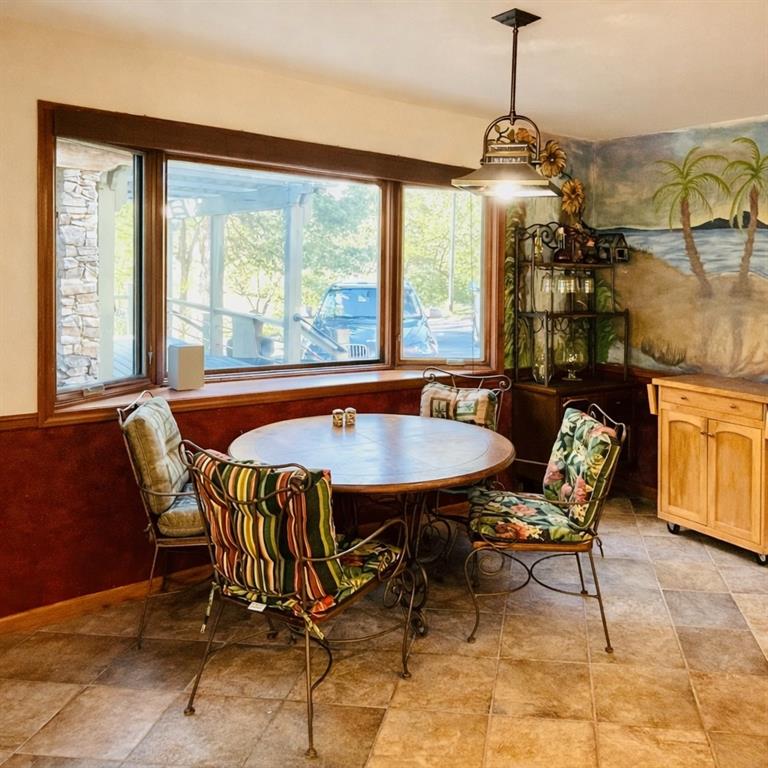 3907 Northeast Beach Road Lee's Summit, MO 64064 - Photo 11 of 18