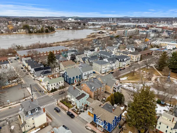 $485,000 | 314 Islington Street, Unit 3, Portsmouth, NH 03801