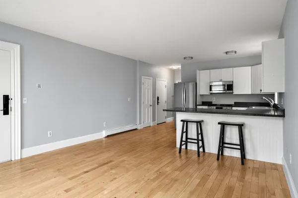 $485,000 | 314 Islington Street, Unit 3, Portsmouth, NH 03801