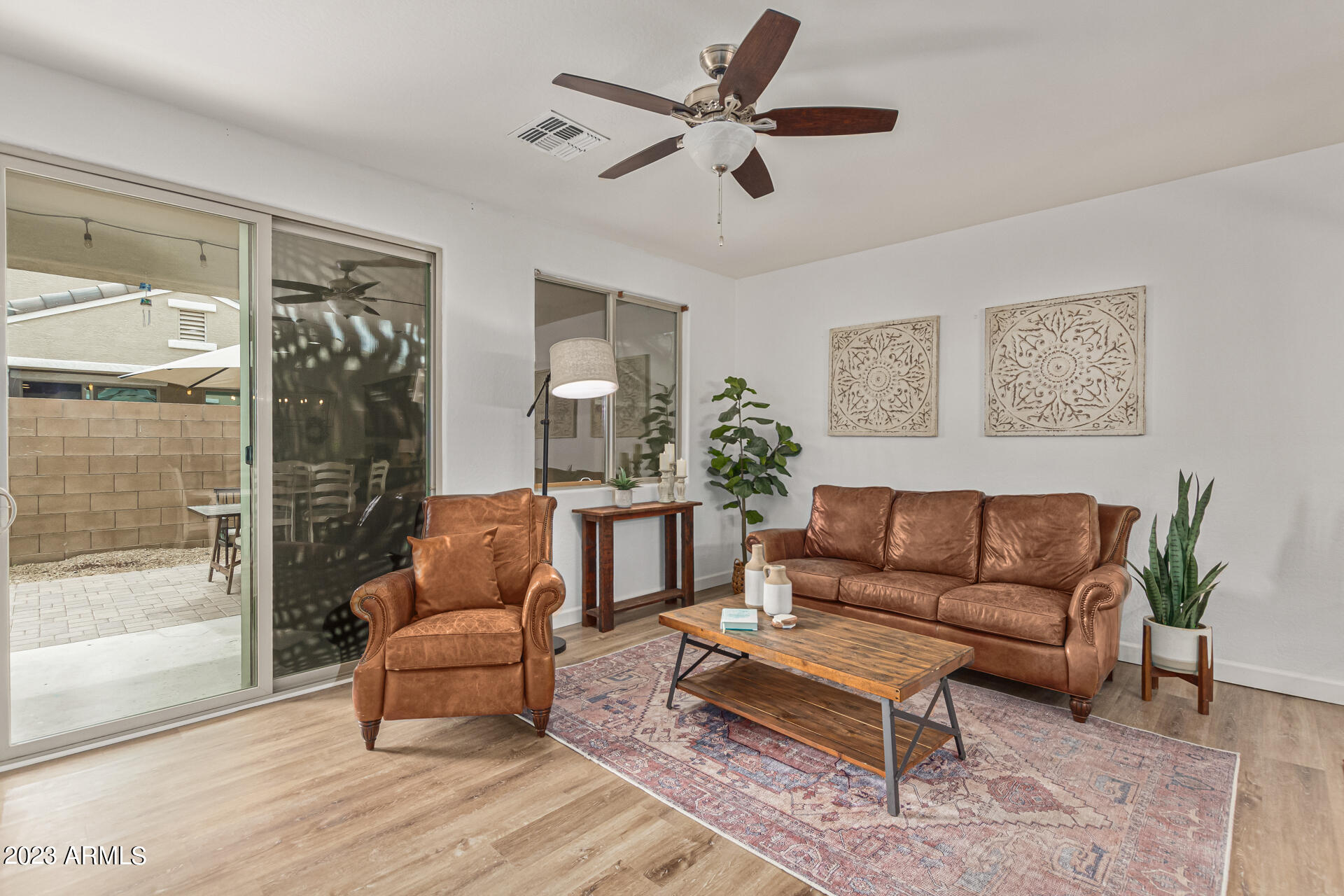 12111 West Rowel Road Peoria, AZ 85383 - Photo 6 of 28 0007-08 - Rowel