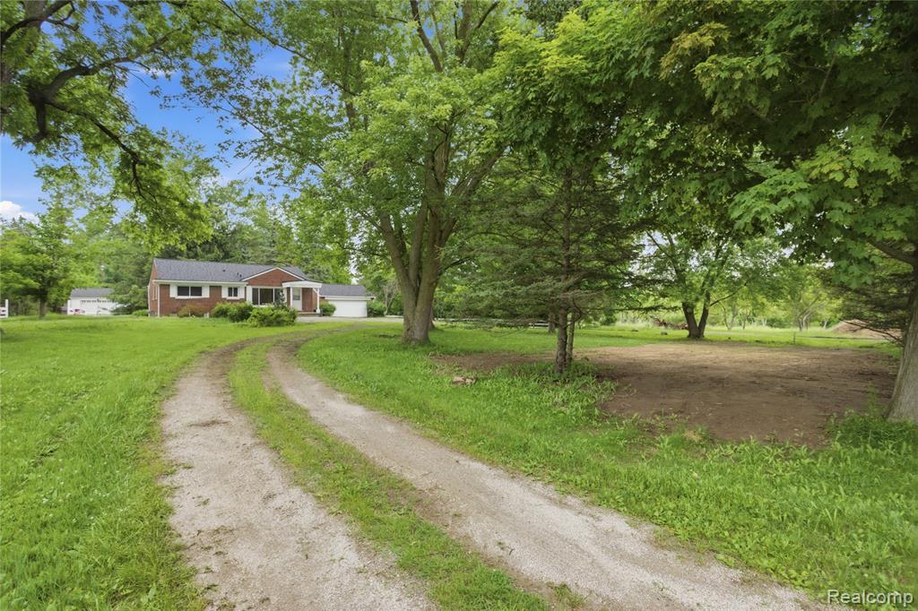 8701 Brookville Road Plymouth, MI 48170 - Photo 45 of 45