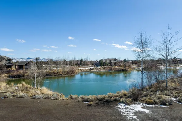a view of a lake with houses