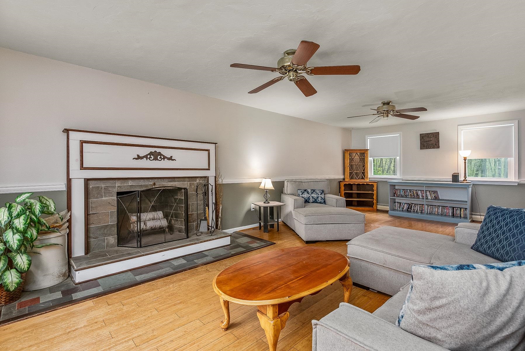 23 Langford Road Raymond, NH 03077 - Photo 5 of 39