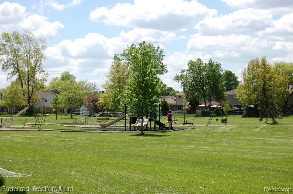 7519 Kingsbridge Road Canton, MI 48187 - Photo 24 of 24 Park behind home.jpg