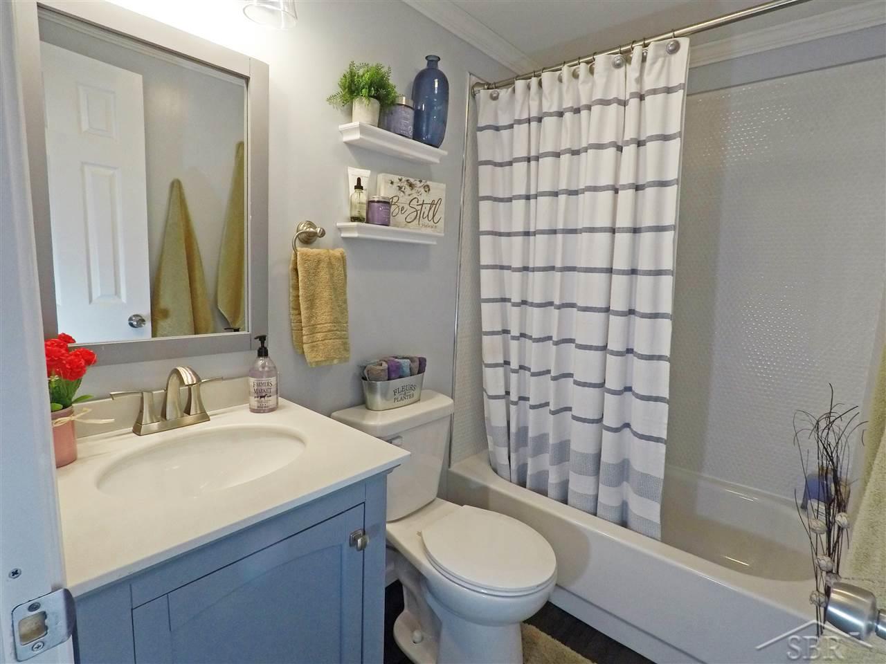 2466 North State Road Davison, MI 48423 - Photo 20 of 40 31354327-19.JPG