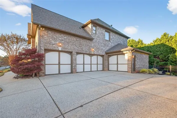 $940,000 | 909 Pathview Court, Dacula, GA 30019